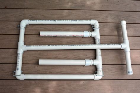 How To Build A Folding PVC Bow Stand | Bowhunting.com Archery Target Stand, Diy Archery Target, Pvc Bow, Bow Hunting Tips, Bow Stand, Bow Rack, Archery Range, Pvc Pipe Projects, Bow Hanger