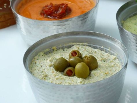 Olive Dip | Recipes Green Olive Dip, Olive Dip Recipe, Olive Dip, African Dessert, Breakfast Appetizers, Jewish Recipes, Grain Foods, Recipe Roundup, Dip Recipe