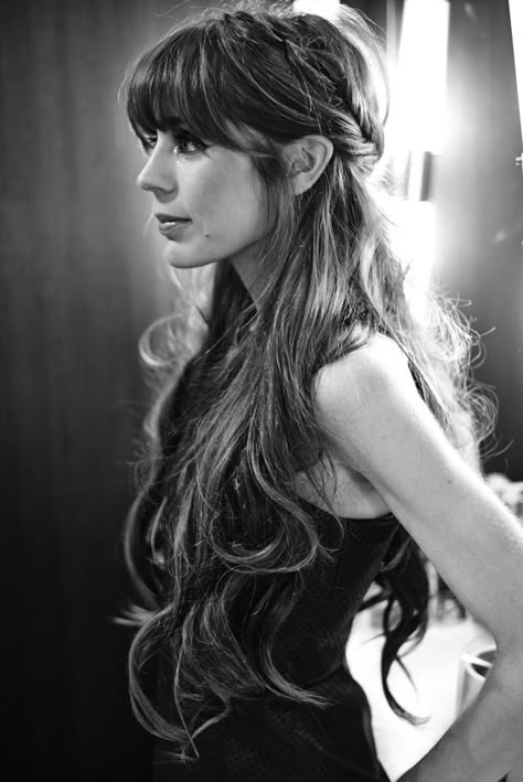 Revitalize Your Long Hair with Bangs Fishtail Braid, Long Hair With Bangs, Grunge Hair, Hair Envy, Long Hairstyles, Hair Dos, Gorgeous Hair, Trendy Hairstyles, Hairstyles With Bangs