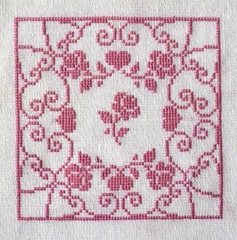 Romantic Cross Stitch, Pink Cross Stitch, Pretty Cross Stitch, French Cross Stitch, Roses Embroidery, Red Cross Stitch, Rose Cross Stitch Pattern, Unique Cross Stitch, Cross Stitch Tutorial