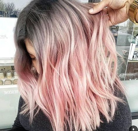 35 Lovely Pink Hair Colors To Inspire Your Next Dye Job hot and bright color dye, charming pink hair, hair color, pink hairstyles Pastel Pink Hair Ombre, Nails Gray, Pastel Pink Hair Color, Pink Ombre Hair, Dyed Hair Pastel, Pink Hair Dye, Pastel Pink Hair, Hair Done, Ombré Hair