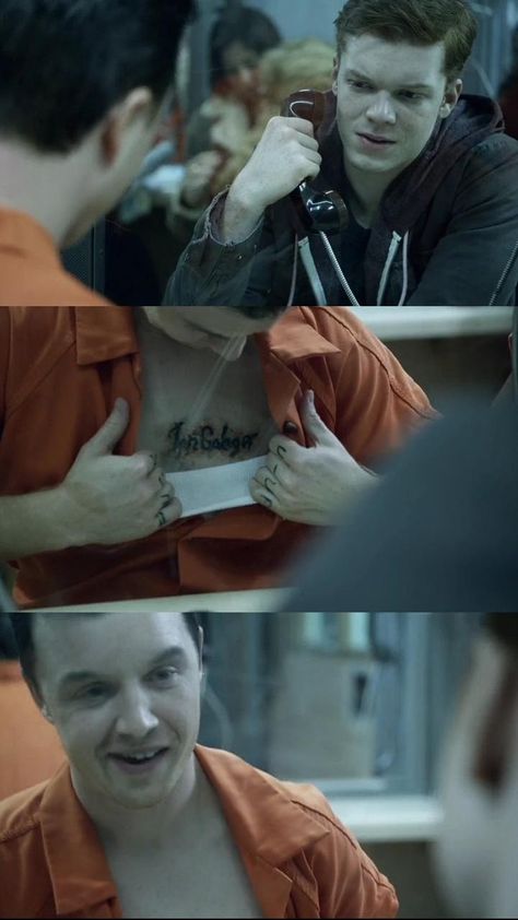 Mickey And Ian Matching Pfps, Gallavich Pfp, Shameless Matching Pfp, Gallavich Aesthetic, Gallavich Kiss, Gallavich Wallpaper, Shameless Pfp, Gallavich Fanart, Shameless Gallavich