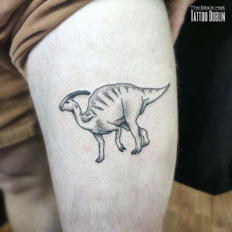 @theblackhattattoo shared a photo on Instagram: “The Parasaurolophus is 100% Vegan, born in North America and was using his huge crest to play music or to attempts to head-butt any…” • Jan 31, 2020 at 6:03pm UTC Parasaurolophus Tattoo, Tattoo Dublin, Hat Tattoo, Dinosaur Tattoo, Dinosaur Tattoos, Vegan Tattoo, Dinosaur Images, Pieces Tattoo, American Tattoos