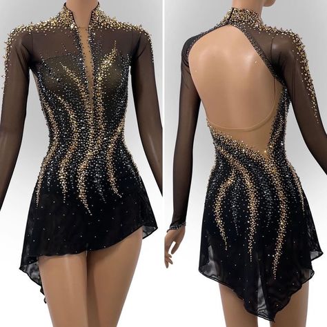 Artistic Rollerskating Dresses, Figur Skating Dress, Best Figure Skating Dresses, Figure Skating Outfit Ideas, Skating Dresses Ideas, Artistic Skating Dress, Figure Skating Outfits Costumes, Figure Skating Dresses Beautiful, Figure Skating Costumes Dresses