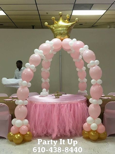 Princess Theme Balloon Decoration, Balloon Arch Princess Theme, Princess Birthday Balloon Decor, Princess Castle Balloons, Princess Balloon Column, Balloon Bouquet Centerpiece, Balloon Decorations Diy Tutorials, Pink Princess Party, Princess Balloons