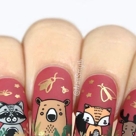 Marilynn on Instagram: "Hey everyone! Fall always puts me in the mood for a cute woodland critter mani 🦝. Which animal is your favorite? I think I like the fox the best! .🍂Products used🍂 Orly “Pink Chocolate” Morgan Taylor “Shake It Til You Make It” Uber Chic plate “Woodland Chic 2” What’s Up Nails stamping polishes “Neither Noir”, “Go for Gild” Maniology stamping polishes “Latte”, “Flashdance”, “Green House”, “Front Page” MoYou stamping polishes “Malibu Tan”, “Forest Delight” MoYou plate Fal Woodland Creature Nail Art, Moyou Stamping, Animal Nail Designs, Up Nails, Woodland Critters, Morgan Taylor, Pink Chocolate, Animal Nails, Nail Plate