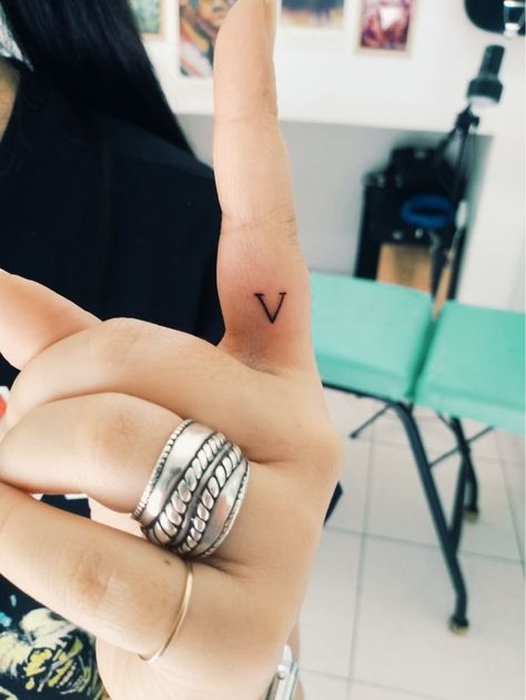 Five Tattoo Number, Number 5 Tattoo Ideas, Lucky Number Tattoo, Number 5 Tattoo, Five Tattoo, Number Tattoo, Number Tattoos, Statue Tattoo, Number Five