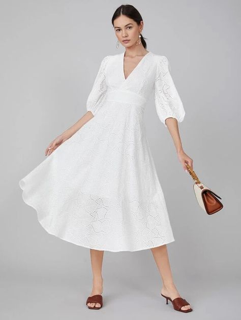 Flowy White Dress, Eye Embroidery, Vestido Shein, White Flowy Dress, Summer Fashion Accessories, Fashion Accessories Trends, Chic Summer Style, Korean Casual Outfits, Shein Dress