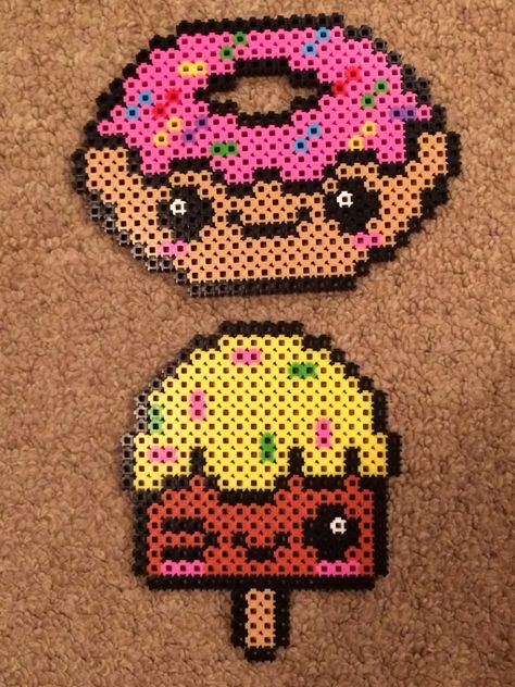 Simbrix Donut & Lolly Simbrix Ideas, Alt Crafts, Mini Hama Beads, Melty Bead Patterns, Beads Patterns, Diy Perler Bead Crafts, Melty Beads, Diy Perler Beads, Iron Beads