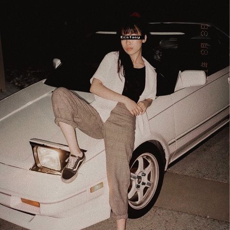 Aestethic 90s, Jdm Vibes, Japan 80's Aesthetic, Jdm Girls, Initial D Car, 90s Icons, Best Jdm Cars, 90’s Aesthetic, Boy Celebrities