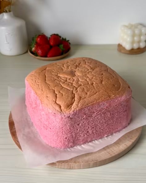 Whisk - Strawberry castella cake Strawberry Mini Cake Aesthetic, Strawberry Castella Cake Recipe, Mini Castella Cake, Pink Sponge Cake, Strawberry Castella Cake, Honey Castella Cake Recipe, Classic Pastries, Castella Recipe, Castella Cake Recipe