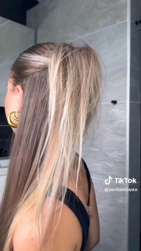 Hang Up Half Down Hair, Half Up Half Down Curtain Bangs Hair, Half Up Half Down Hair Greasy Hair, Greasy Half Up Hairstyles, Party Hairstyles For Long Hair Straight, Half Up Half Down Hair With Curtain Bang, Hairstyles For Monday, Hair Styles For Straight Long Hair, Half Up Half Down Hairstyle Tutorial