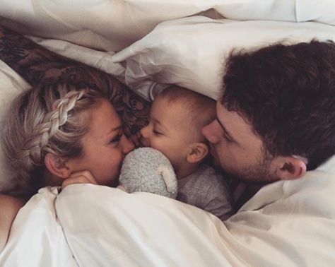 pinterest: grungekayla ❁ Future Family Goals, Tammy Hembrow, My Future Family, Moms Goals, Future Mommy, Foto Baby, Dream Family, Future Mom, Little Family