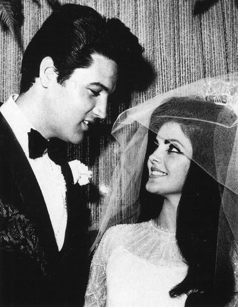 vintage everyday: Elvis and Priscilla's Wedding May 1, 1967 Priscilla Presley Wedding, Elvis Wedding, Elvis Presley Priscilla, Elvis Presley Family, Edward Weston, Elvis And Priscilla, Ellen Von Unwerth, Gene Kelly, Vivien Leigh