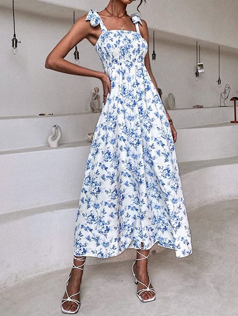 Amazon.com: MakeMeChic Women's Summer Floral Boho Sleeveless Spaghetti Strap Shirred Cami Long Maxi Dress A Blue and White L : Clothing, Shoes & Jewelry Sun Dress Long, Boho Dress Casual, Summer Boho Dress, Beach Outfit For Women, Maxi Dress Beach, Summer Sun Dress, Boho Dresses Long, Boho Beach Dress, Maxi Dress For Women