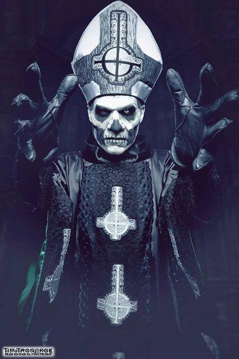 Papa Emeritus II ♥ Papa Emeritus Ii, Ghost Papa Emeritus, Doom Metal Bands, Papa Emeritus, Ghost Tattoo, Ghost Papa, Band Ghost, Ghost And Ghouls, Ghost Bc