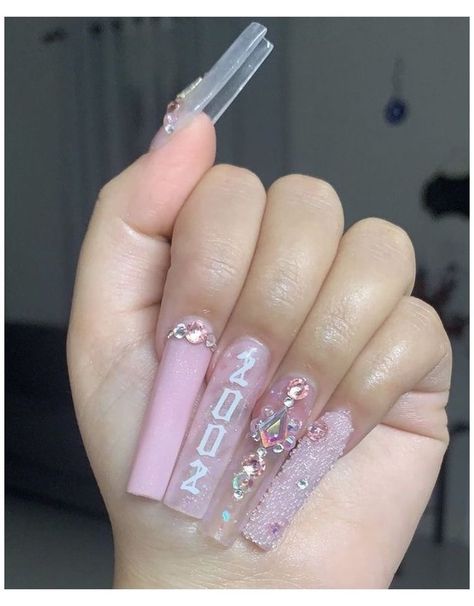 21st Birthday Nails, Long Acrylic Nail Designs, Drip Nails, Cute Acrylic Nail Designs, Glow Nails, Long Acrylic Nails Coffin, Exotic Nails, Acrylic Nails Coffin Pink, Acrylic Coffin