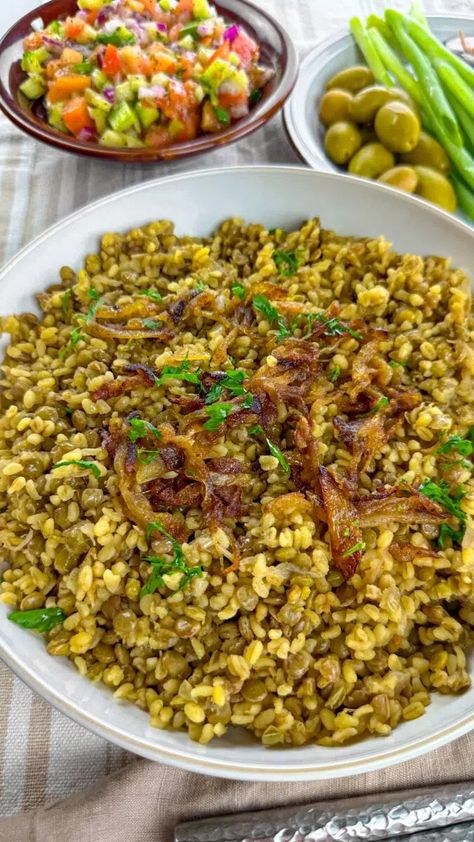 Mujadara: Lentils And Bulgur With Caramelize Onions - Rana's Recipe Authentic Mujadara Recipe, Lebanese Mujadara Recipe, Mujadara Recipe, Bulgur Recipes, Lentils And Rice, Eastern Cuisine, Lentil Recipes, Recipe Roundup, Mediterranean Diet Recipes