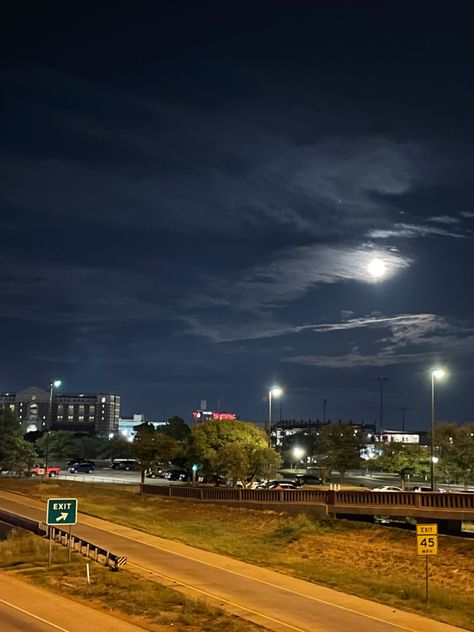 #fullmoon #moon #moonphotography #photography #texas #nightsintx #lubbock #tx Lubbock Texas Photography, Xbox Pfp, Beaumont Texas, Lubbock Texas, Lubbock Tx, Neck Tattoo, Tennis Court, Full Moon, Xbox