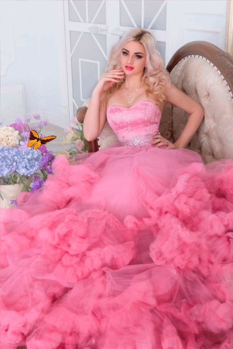 Barbie Pink Wedding, Pink Layered Dress, Pink Princess Dresses, Pink Princess Dress, Princess Vibes, Cowgirl Fashion, Pink Things, Pink Wedding Dress, Dream Wedding Ideas Dresses