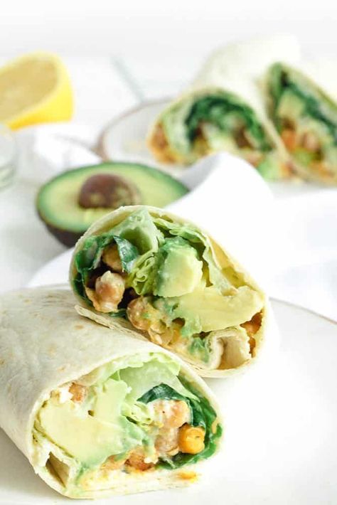 How To Freeze Avocado, Avocado Lunch Recipes, Wraps With Avocado, Avocado Lunch, Chickpea Avocado, Vegetarian Wraps, Freeze Avocado, Veggie Wraps, Caesar Dressing