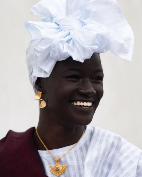 Khoudia Diop (@melaniin.goddess) • Instagram photos and videos Senegal Women, Willy Cartier, Shaun Ross, Bushy Eyebrows, Androgynous Look, Head Wrap Styles, Doe Eyes, Miss Usa, Large Eyes