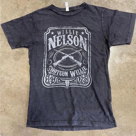 Willie Nelson Shirt, 2pac T Shirt, Pink Floyd Vintage, Balenciaga Shirt, Square Pants, George Strait, Willie Nelson, Handmade Brand, Concert Shirts