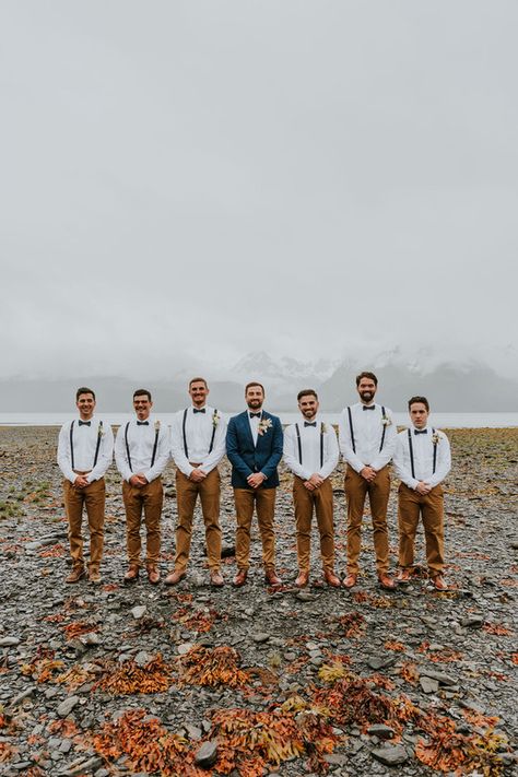 Groomsmen Outdoor Wedding Attire, Groomsmen Outfits No Jacket, Mountain Groomsmen Attire, Green And Tan Groomsmen Attire, Informal Groomsmen Attire, Outdoor Groomsmen Attire, December Groomsmen Attire, Carhartt Wedding Groomsmen, Groomsmen Attire No Suit