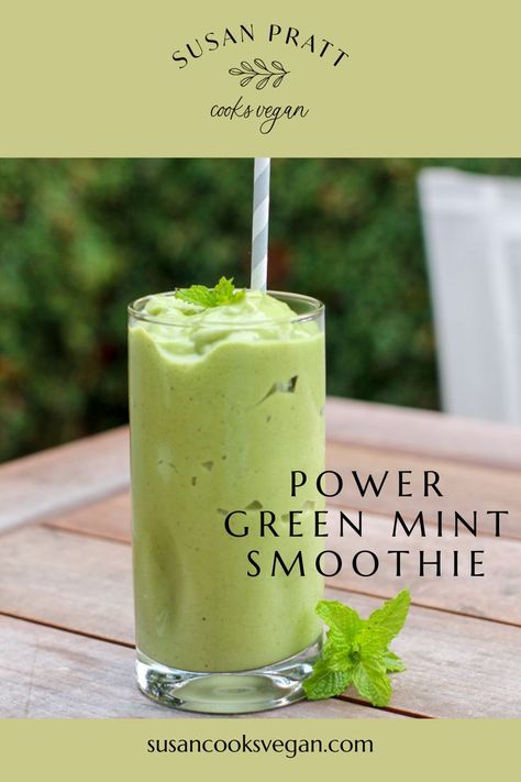 Holiday Smoothies, Green Smoothie Benefits, Smoothie Bowl Recipe Healthy, Mint Drink, Mint Smoothie, Lunch Smoothie, Mint Salad, Smoothie Bowl Recipe, Green Mint