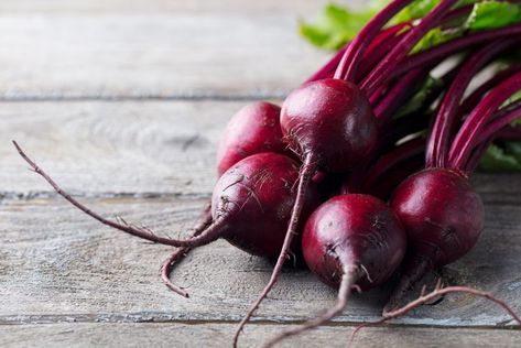 15 Foods That Are Good for High Blood Pressure - Facty Health Gallbladder Diet, Pickled Beets, Red Beets, Proper Diet, Can Dogs Eat, Healthy Vegetables, Dog Eating, Growing Vegetables, Blood Pressure