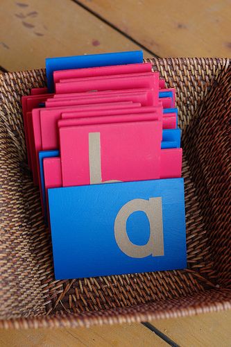 DIY sandpaper letters. Diy Montessori Sandpaper Letters, Sandpaper Letters Diy, Sandpaper Letters Montessori, Sand Paper Letters Montessori, Sand Paper Letters, Montessori Letters, Diy Sandpaper Letters, Prewriting Activities, Montessori Theory