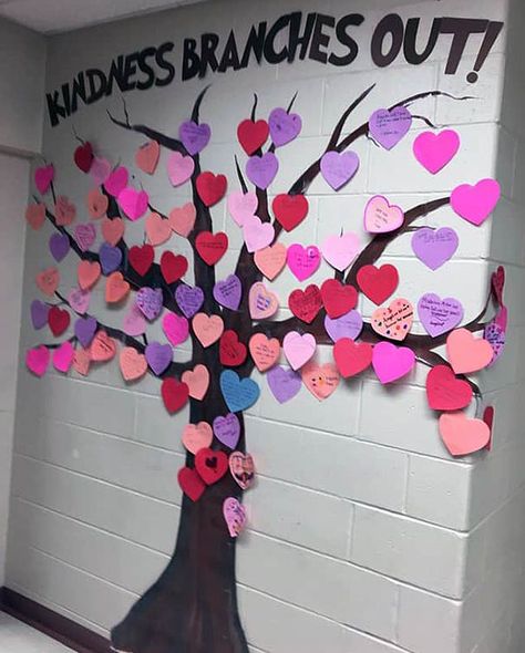 Wall Of Kindness Ideas, Giving Tree Ideas For School, Tree Of Kindness Display, Christmas Kindness Tree, Kindness Week Decorations, Kindness Wall Ideas, Kindness Wall Classroom, Kindness Week Poster Ideas, Valentines Kindness Bulletin Board