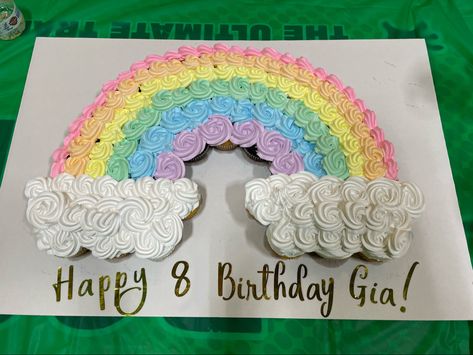 Rainbow Unicorn Cupcake Cake, Diy Rainbow Cupcakes, Rainbow Cupcake Cakes Pull Apart, Rainbow Cupcake Cake, Picnic Bday, Butterfly Birthday Party Decorations, Care Bears Birthday Party, Cupcake Business, Rainbow Themed Birthday Party