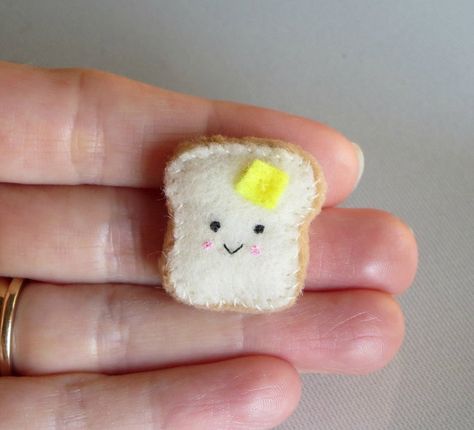 This sweet little hand stitched piece of toast and so much more at my wishwithme.etsy shop. Mini Toast, Felt Plushie, Felt Cupcakes, Play Kitchens, Felt Play Food, Handmade Plushies, Felt Crafts Diy, Sewing Stuffed Animals, Handmade Plush