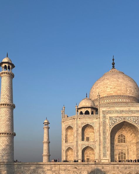 Okay I promise last photo dump from Taj Mahal .. atleast for a lil while 🙊 . . . . . . . [taj mahal, Agra, india travel, seven wonders of the world, indian travel couple] . #fy #tajmahal #taj #waahtaj #tajmahalindia #sevenwonders #sevenwondersoftheworld Taj Mahal Image, Tac Mahal, Seven Wonders Of The World, Indian Travel, Taj Mahal India, Agra India, Seven Wonders, India Travel, Agra