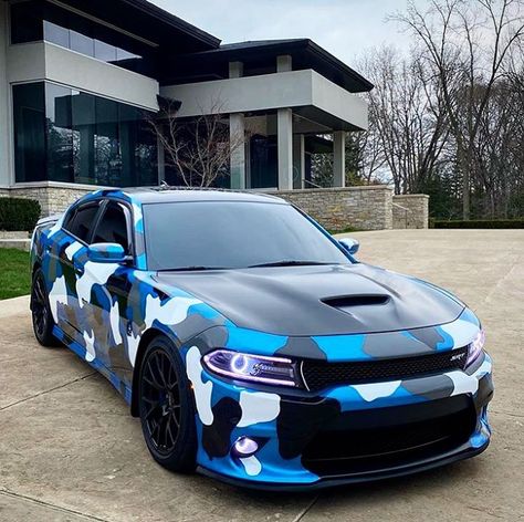 Dodge Charger Camo Wrap, Dodge Charger Car Wraps, Charger Wrap Ideas, Dodge Charger Wrap, Dodge Charger Hellcat Custom, Charger Wrap, Dodge Charger Srt8, Dodge Charger Hellcat, Stanced Cars