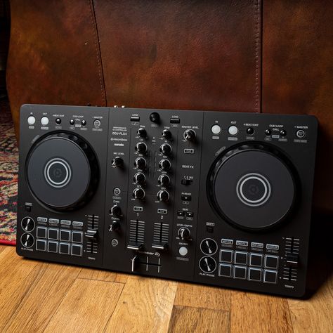 If spinning records is your jam, make the Pioneer DDJ-FLX4 DJ 2-channel controller the centerpiece of your setup—using the DJ software rekordbox, Serato DJ Lite, and djay free when you connect a PC/Mac! Gear up for a summer full of gigs w/ live sound & DJ offerings at CME! Ddj Flx4, Learn To Dj, Future Technology Concept, Pioneer Ddj, Music Rooms, Dj Sound, Dj Controller, New Dj, Live Sound