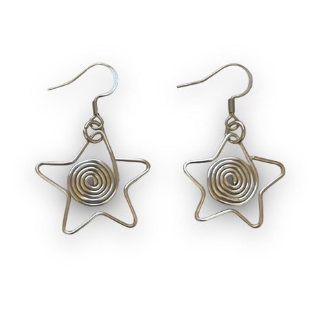 Aluminum Wire Crafts, Spiral Star, Wire Jewelry Designs, Iron Wire, Handmade Wire Jewelry, Funky Jewelry, Wire Crafts, Earring Hooks, Gems Jewelry