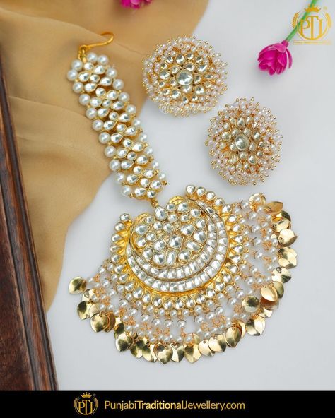 Punjabi Traditional Jewellery® on Instagram: “featured:- Gold Finished Pippal Patti Oversized Tika & Studs • • You may also DM us OR contact us at +91 9914721111 to…” Tikka Jewelry Punjabi, Punjabi Jewellery, Tika Jewelry, Bridal Jewellry, Punjabi Traditional Jewellery, Punjabi Jewelry, Royal Jewellery, Tikka Jewelry, Wedding Jewellery Designs