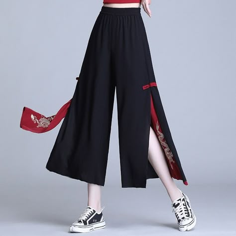 Elegant Black Pants, Hakama Pants, Chiffon Pants, Egirl Clothes, Golden Dragon, Red Pants, Casual Black, Character Outfits, Chinese Style