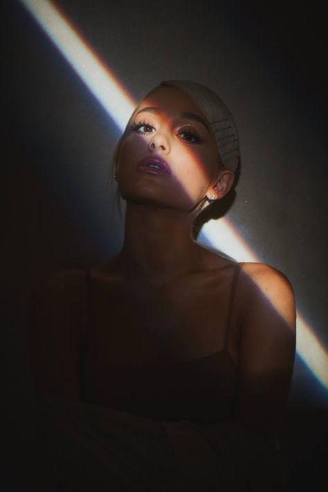 Sweetener Photoshoot, Ariana Grande Dangerous Woman Tour, Ariana Grande Tattoo, Ariana Grande Lockscreen, Astro Pop, Sweetener Era, Ariana Grande Images, Ariana Grande Dangerous Woman, Dangerous Woman Tour