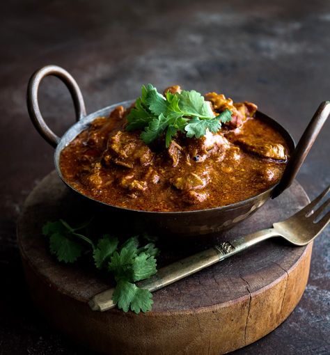 Best Easy Authentic Lamb Rogan Josh Recipe – tamarindtree.com.au Lamb Rogan Josh Recipe, Rogan Josh Recipe, Lamb Rogan Josh, Tamarind Tree, Rogan Josh, Lamb Shoulder, Mutton Recipes, Clam Recipes, Grilled Eggplant