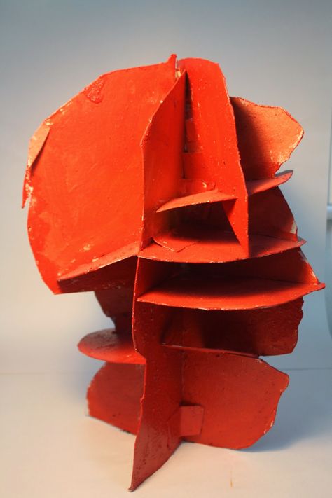 Naum Gabo inspired piece - KS3 Naum Gabo, Geometric Portrait, Geometric Sculpture, Art Teaching, Art Department, 3d Artwork, Contemporary Sculpture, Tate Modern, Class Ideas