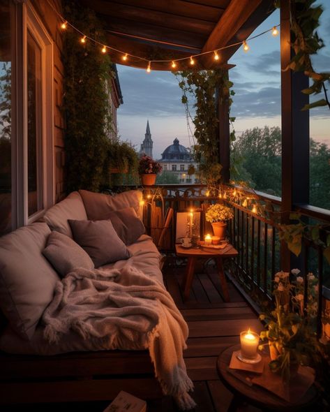 Minimalist Cozy Decor, Balcony Corner Seating, Minimalist Porch Ideas, Corner Balcony Ideas, Cosy Balcony Ideas, Long Balcony Ideas, Cute Balcony Ideas, Living Room Balcony Ideas, Cozy Balcony Ideas Apartments