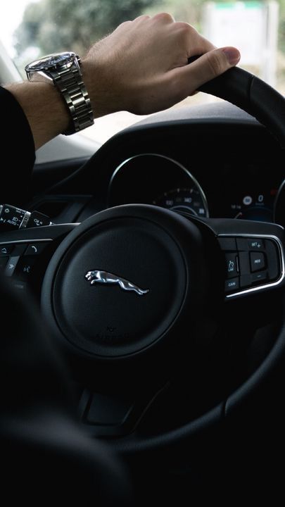 Jaguar Car Logo, Mens Luxury Lifestyle, Iphone11 Pro, Jaguar F Type, Jaguar Car, Hand Watch, Super Luxury Cars, Fancy Cars, Wallpaper Download