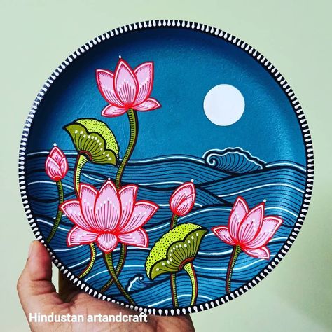 • @hindustan_art_and_craft Hello insta friends ♥️ Wooden decor plate 9inch size Night themed pattachitra motifs Hope you like this… | Instagram Pichwai Art Paintings, Lotus Painting, Pichwai Paintings, Art Decor Diy, Madhubani Art, Indian Folk Art, Art Painting Gallery, Madhubani Painting, Handmade Wall Art