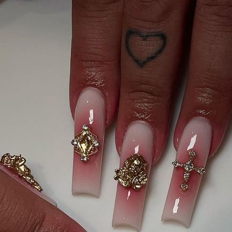 Santa Cruz Licensed Nail Tech on Instagram: "Angelic ⚜️🔱 • • #nails #nailsnailsnails #nailsofinstagram #nailsdesign #nailsmagazine #nailsoftheday #nailsinspiration #airbrushnails #angelicnails #whitenails #831nailtech #santacruznails" Angel Nails Acrylic, Angel Number Nails, Jesus Nails, Angelic Nails, Horror Nails, Angel Nails, Throwing Fits, November Nails, Airbrush Nails