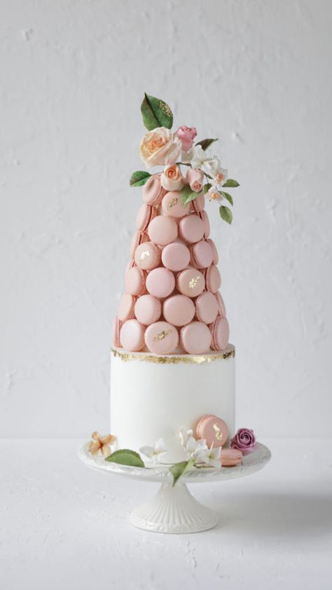 Macaron Wedding Cake, Macaron Wedding, Wedding Macarons, Single Tier Cake, Macaron Tower, Macaron Cake, Macaron Cookies, Flower Cakes, Wedding Cake Ideas