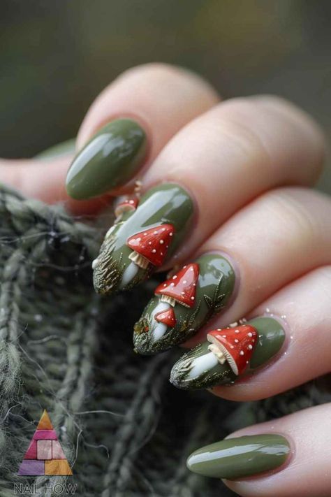 Forest Nail Ideas, Spring Mushroom Nails, Green And Golden Nails, Red Mushroom Nails, Forest Nails Designs, Mushroom Acrylic Nails, Green Red Nails, Mushroom Nails Acrylic, Woodland Nails