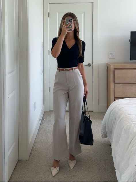 Women's Curve Love Cuffed Hem … curated on LTK Outfit For Business Women, California Work Outfits, Office Girl Aesthetic Outfit, Fashion Influencer Outfits, Business Casual Outfits For Work Women, Clean Girl Work Outfits, Work Outfits Young Women, Doctor Outfit Women White Coat, Corporate Girl Outfits